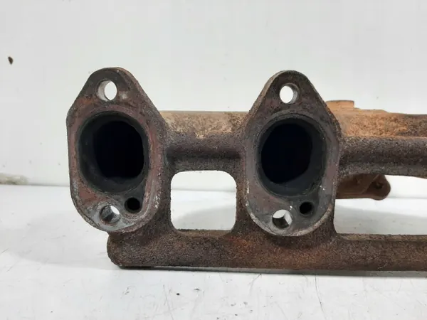 Pakoputken keräin OEM 06A253031 Skoda Octavia I Lift image 8