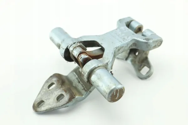 Bisagra puerta trasera derecha inferior OEM 379810 Fiat Ducato image 4