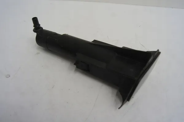 VW Passat B7 Left Headlight Washer 3AA955103 image 9