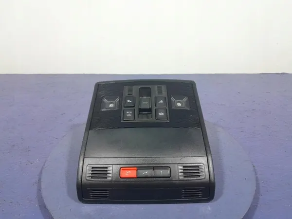 Plaquette de plafond Skoda Superb III Lift OEM 3V0868487 image 2