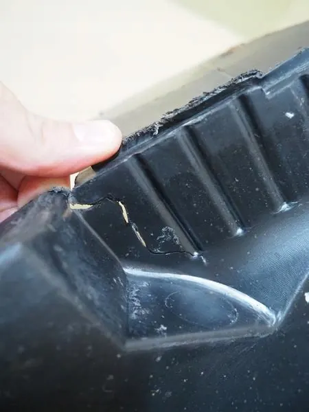 Front Left Wheel Arch Fiat Doblo II image 6