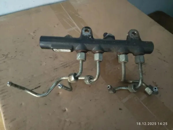 Rampa de combustible Renault Mercedes 1.5 DCI CDI image 2