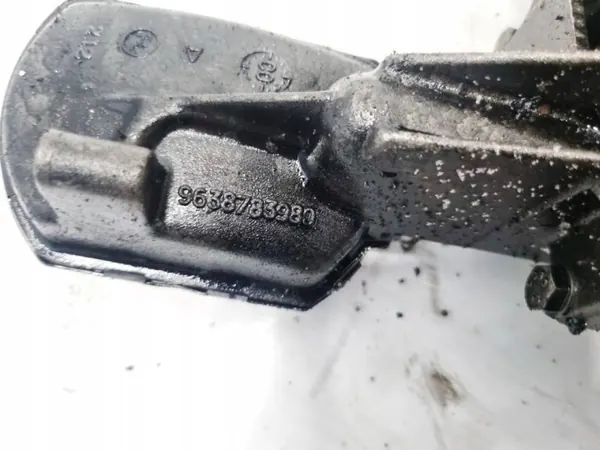 Pompe à huile OEM 9638783980 pour Citroen C5 2.0L 2001 image 4