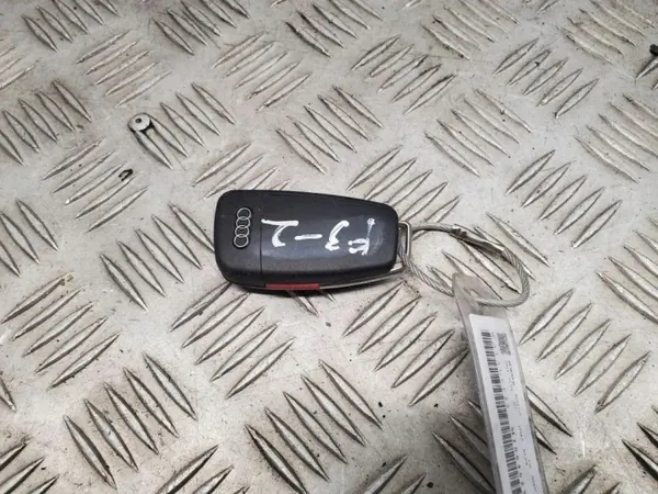 Clé de contact Audi Q3 2021 OEM 5FA010780 image 3
