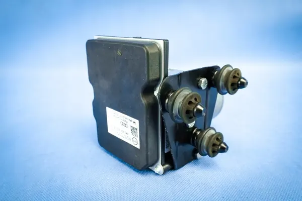 ABS-pumpenhet OEM 8K0614517HA för Audi A4 A5 image 4