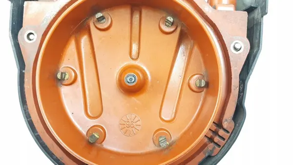 Sytytysjakajan kansi BMW 7 E32 1988 1715905 image 6