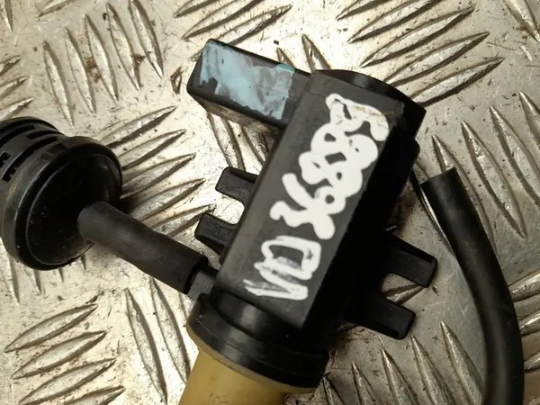 Magnetventil Volkswagen TRANSPORTER VI 2017 1K0906627H image 3