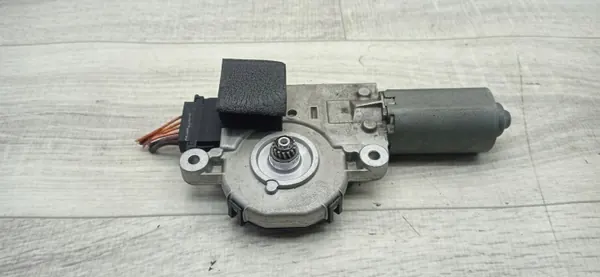 Schiebedachmotor OEM CHRYSLER PACIFICA 1 03-07 image 3