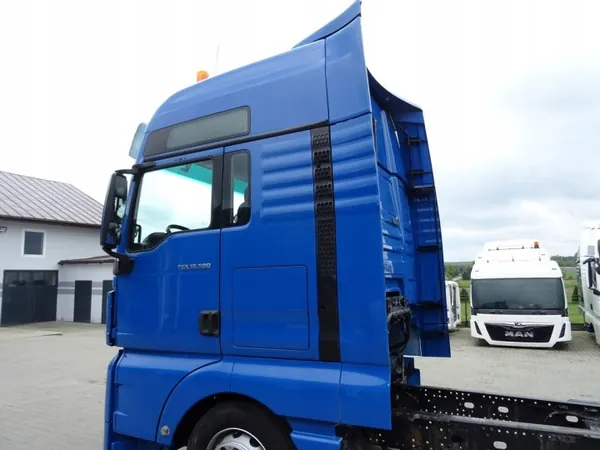 Cabine complète OEM 81 pour MAN TGX Euro 6 2017 image 6