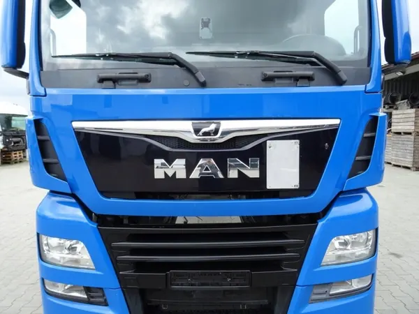 Cabine complète OEM 81 pour MAN TGX Euro 6 2017 image 9