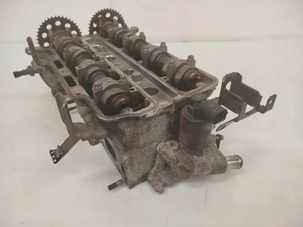 Engine Head + Camshafts Opel Agila Astra H Corsa C D 1.2 1.4 16V - 55355430 image 3