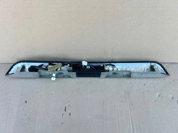 Nissan X-Trail T31 Kofferbakklep Strip OEM 90810JG00B image 5