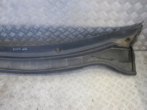 LV4B-S02216-AGW Cubreparabrisas superior Ford Kuga MK3 image 3
