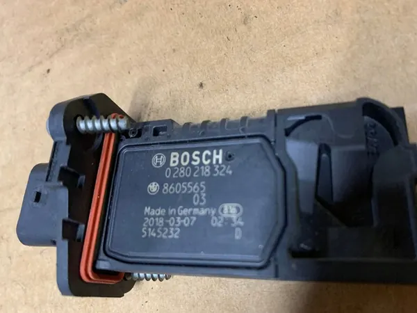 Luftmassenmesser BMW X3 G01 2019 8605565 image 2