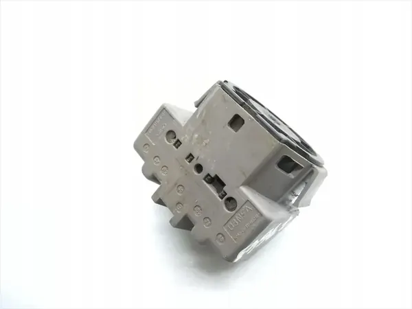 Ford Transit Sytytyslukitusrele 2001 Chassis Cab image 4