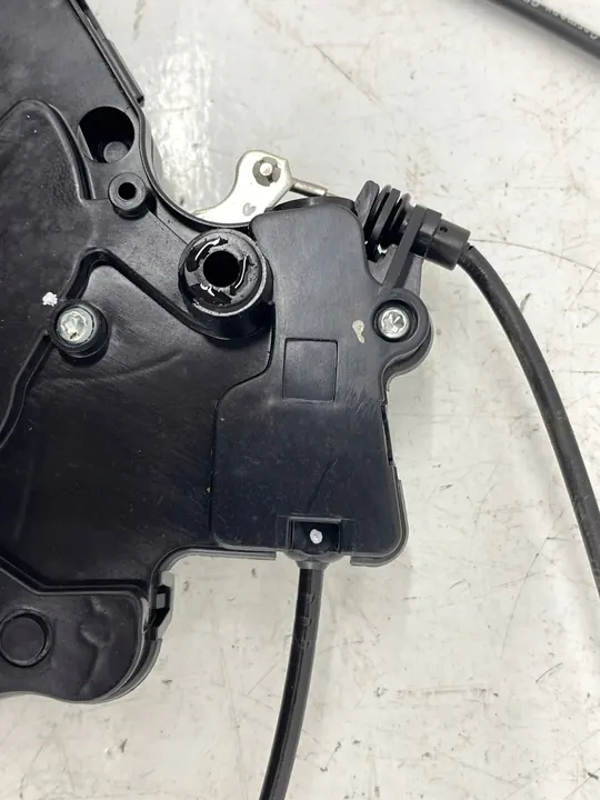 VW T5 LIFT Skjutdörrslås Höger 7H0843654EA image 10