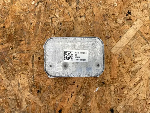 Ölkühler Mercedes GL X166 ML 5.5 63 AMG 2781880401 image 2