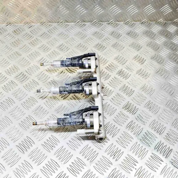 Rampe de carburant BMW 4 Coupe 3.0L 240kw 2017 0261500539 image 4