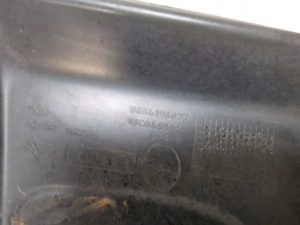 OEM 9654196877 Vänster Halogenstrålkastare med Gallerram image 4