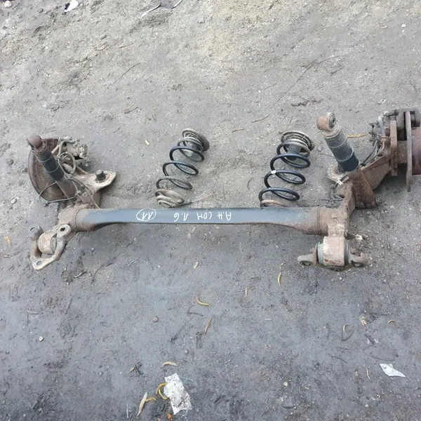 Viga suspensión trasera OEM 4334634 Opel Astra H image 3