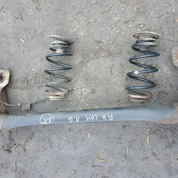 Viga suspensión trasera OEM 4334634 Opel Astra H image 5
