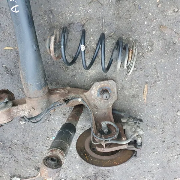 Viga suspensión trasera OEM 4334634 Opel Astra H image 6