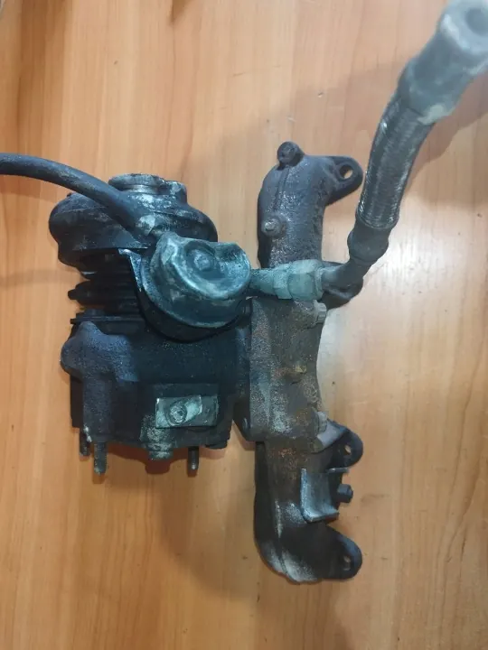 Begagnad Volkswagen OE 028145703B Turbokompressor image 4