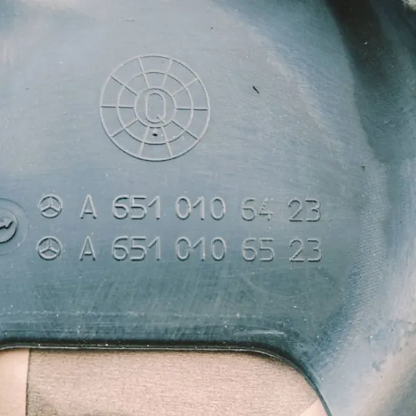 Couvercle moteur supérieur OEM A6510106423 Mercedes Sprinter image 3
