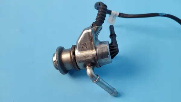 Inyector AdBlue Ford OE OEM J1G1-5J281-AB para Kuga III image 3
