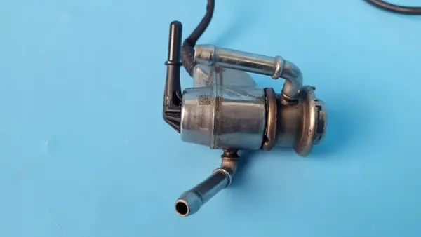 Inyector AdBlue Ford OE OEM J1G1-5J281-AB para Kuga III image 6