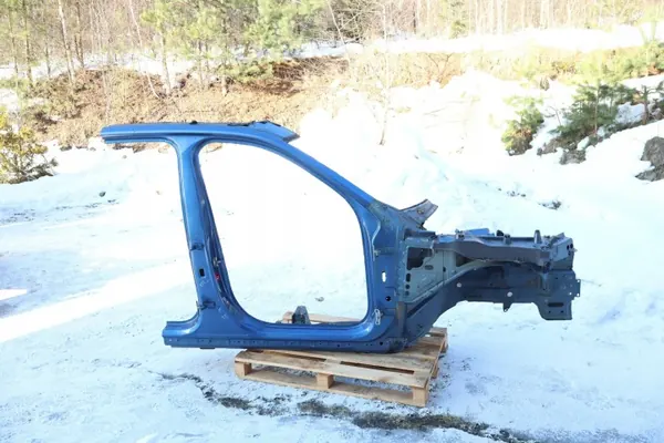 Gebrauchte vordere Kotflügel rechts OEM BCZ492 Volvo image 2