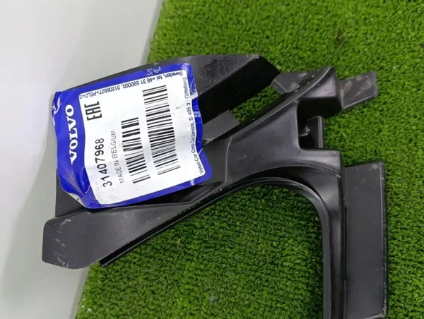Uitlaatbevestiging Volvo XC40 OEM 31407968 Rechterkant image 6