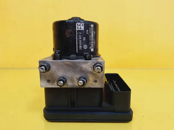 Pompe ABS OEM DRC100430 pour VW Golf IV 1.6 image 3