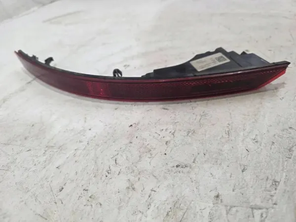 Luz traseira LED esquerda usada OEM 4M8945701A Audi Q8 RSQ8 image 3