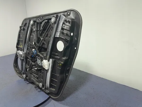 Elevador de vidro dianteiro esquerdo Kia Sportage IV 82470-F1060 image 3