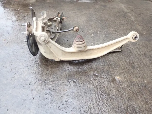 OEM 50378-THR-A01 Achteras Links Ophangingskit Honda Odyssey image 5