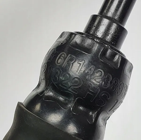 Stuurbekrachtigingsslang OE VAG 6R1423893H image 4