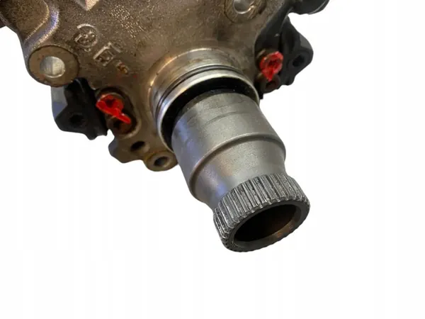 Bomba de combustible de alta presión Mercedes-Benz E W212 2010 OEM 28252613 image 9