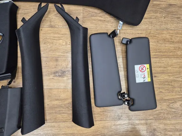 BMW F36 Garniture Toit Ouvrant Noir Pack M avec Store image 7