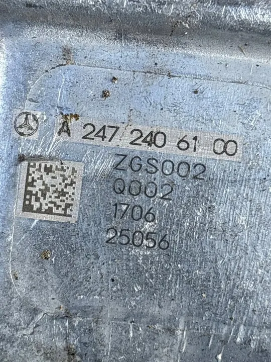 MERCEDES W118 A118 LIFT 25R Soporte Motor A2472406100 image 2