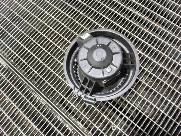 Souffleur d'air Nissan Juke I F15 image 4