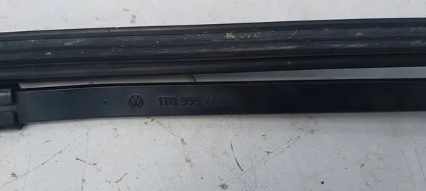 Wiper Arm Blades Front VW Touran I 1T0 OEM image 2
