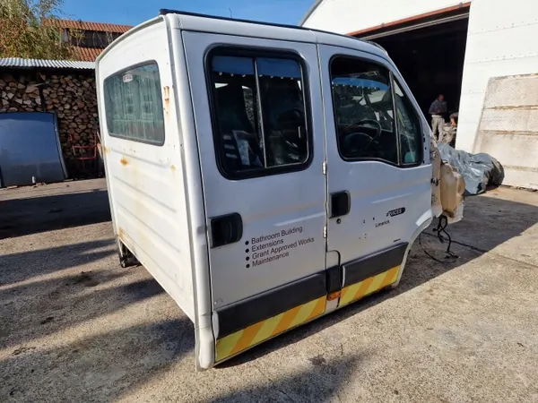 Cabine Iveco Daily III Lift OEM 42555621 - Occasion image 10