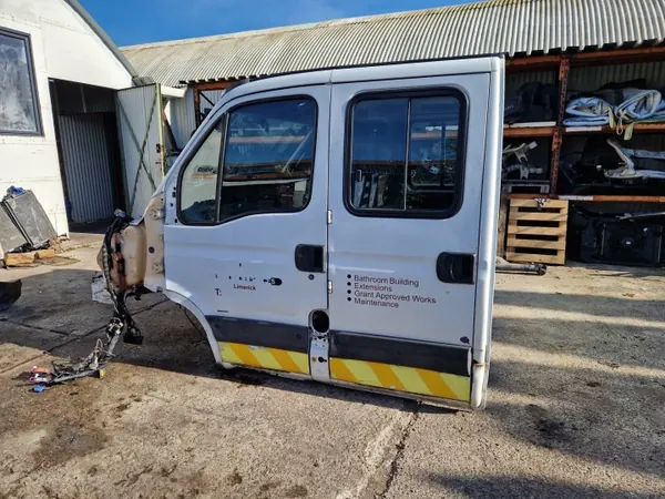 Cabine Iveco Daily III Lift OEM 42555621 - Occasion image 7