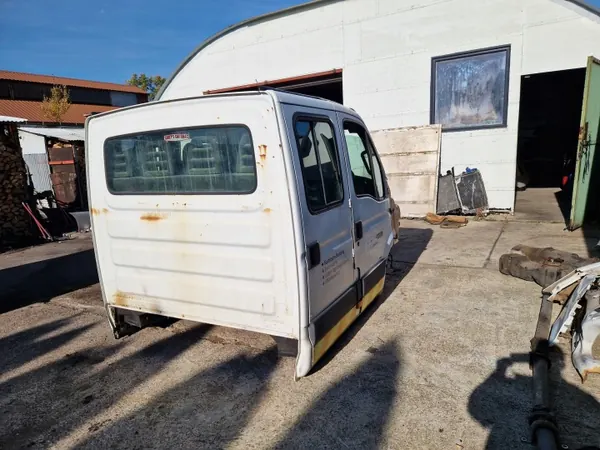 Cabine Iveco Daily III Lift OEM 42555621 - Occasion image 9