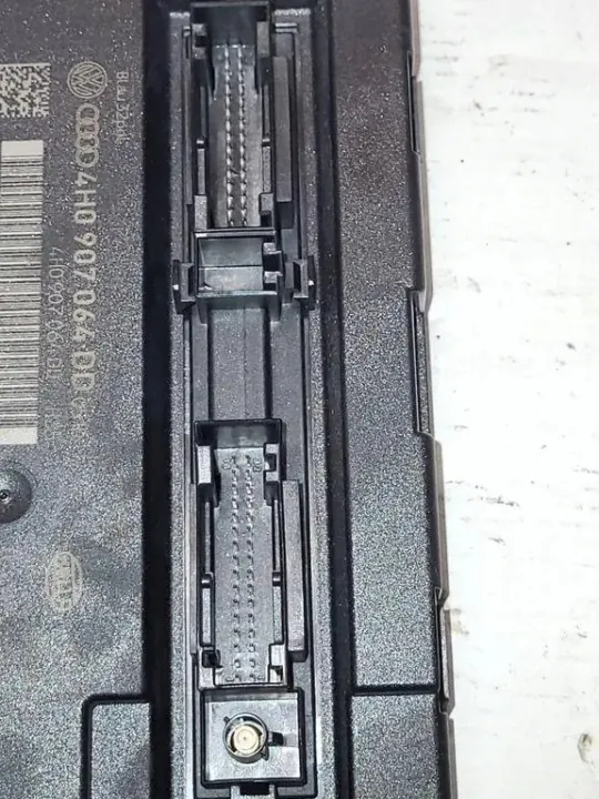 Módulo conforto OEM 000020010 para Audi A8 D2 4.2L image 5