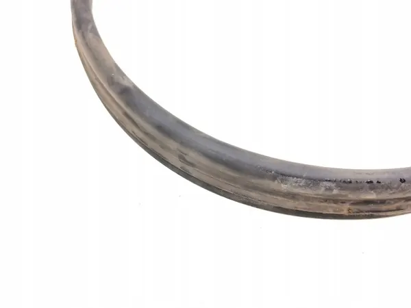 Joint de capot OEM AMD210552 pour Skoda Enyaq iV 2023 image 5