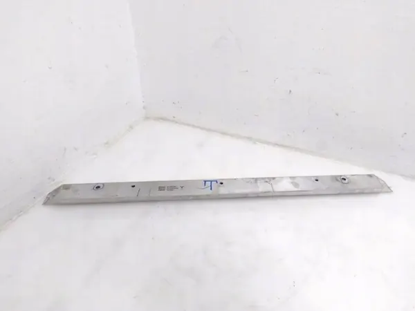 Suporte Radiador Tesla Model 3 2024 OEM 110477700B image 3