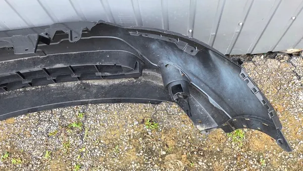 Paraurti anteriore Nissan Qashqai II PDC 2014- image 9