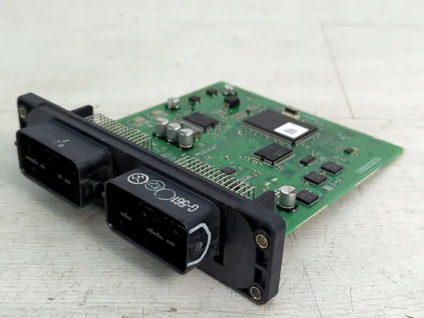 Computadora Motor Mazda OEM 359617/Zawada para 3 II image 5